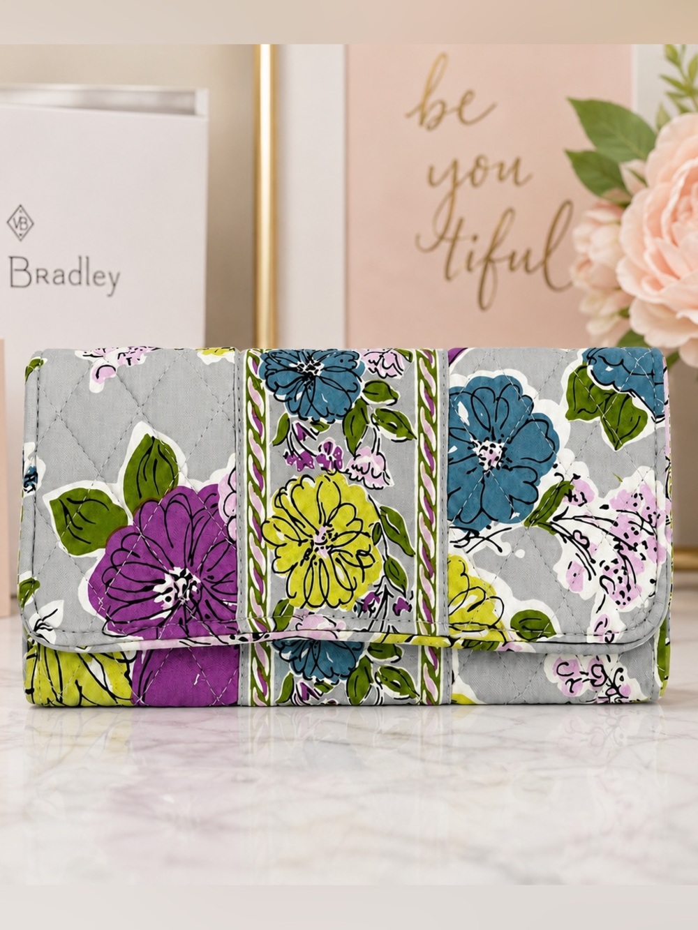 Vera Bradley Gallery Wallet Retired Watercolor Floral Quilted Organizer